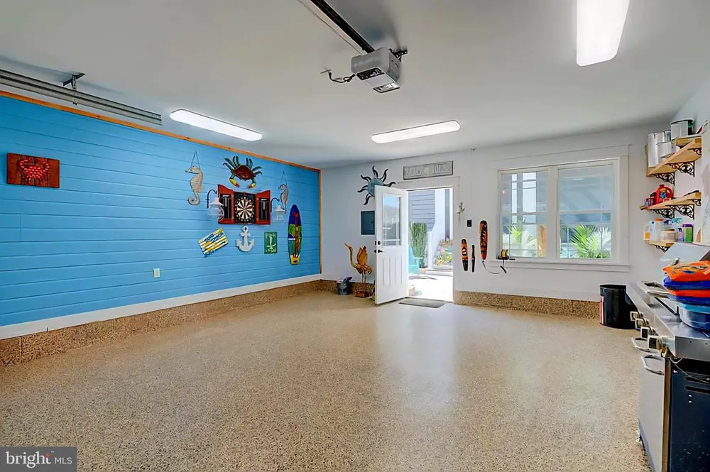 7017 JOSEPHINE LANE Chincoteague Island, VA 23336