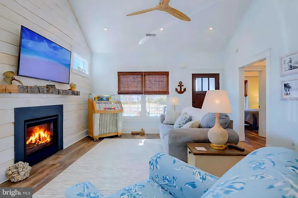 7017 JOSEPHINE LANE Chincoteague Island, VA 23336