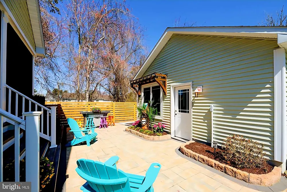 7017 JOSEPHINE LANE Chincoteague Island, VA 23336
