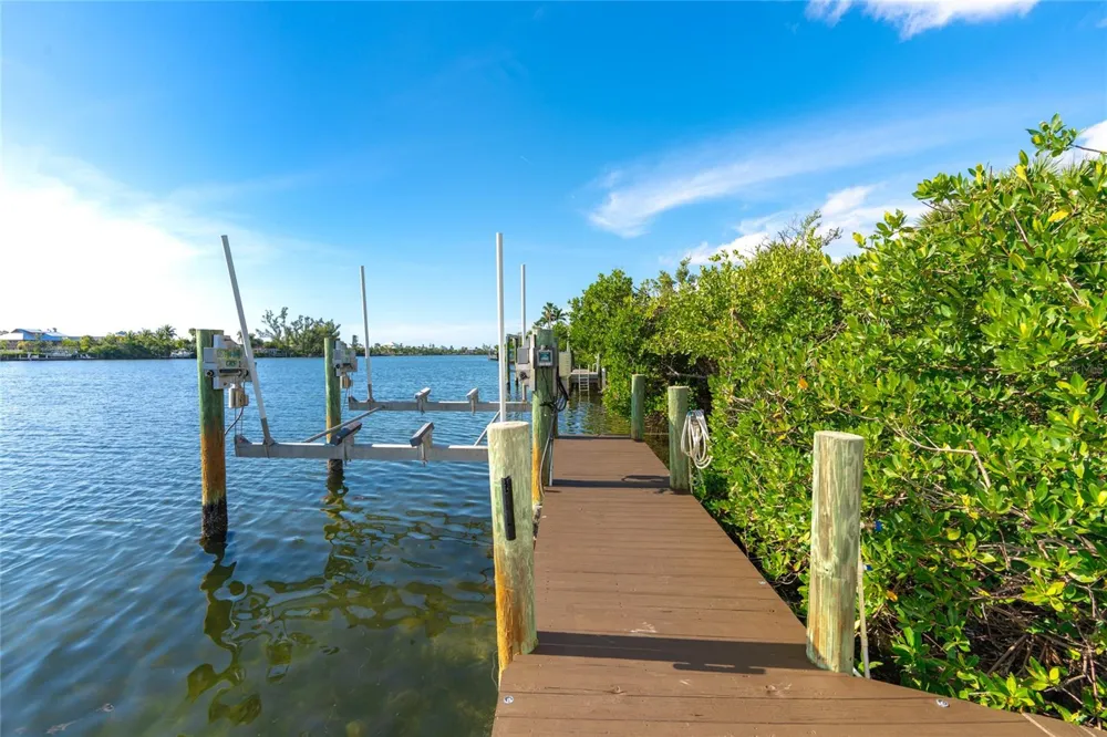 431 KETTLE HARBOR DRIVE Placida, FL 33946