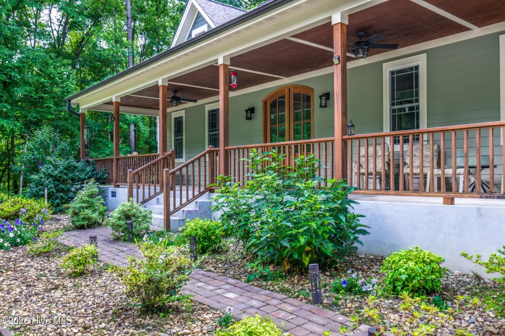 698 Maple Springs Lane Bear Creek, NC 27207