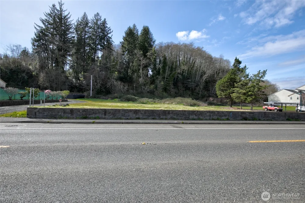 905 Lincoln Street Hoquiam, WA 98550