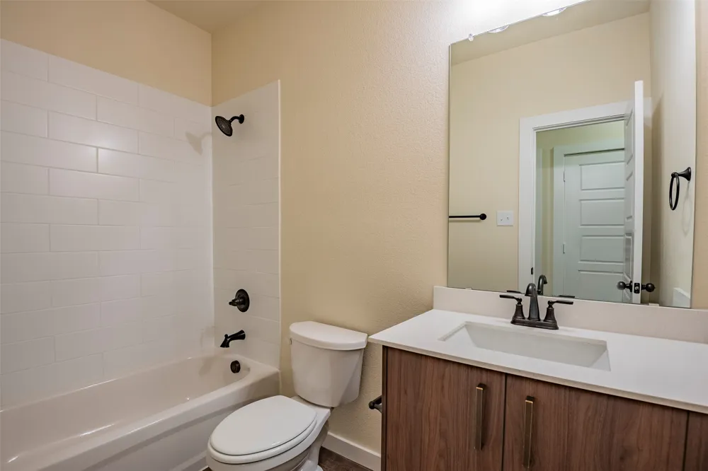 656 Wheatfield Drive Venus, TX 76084