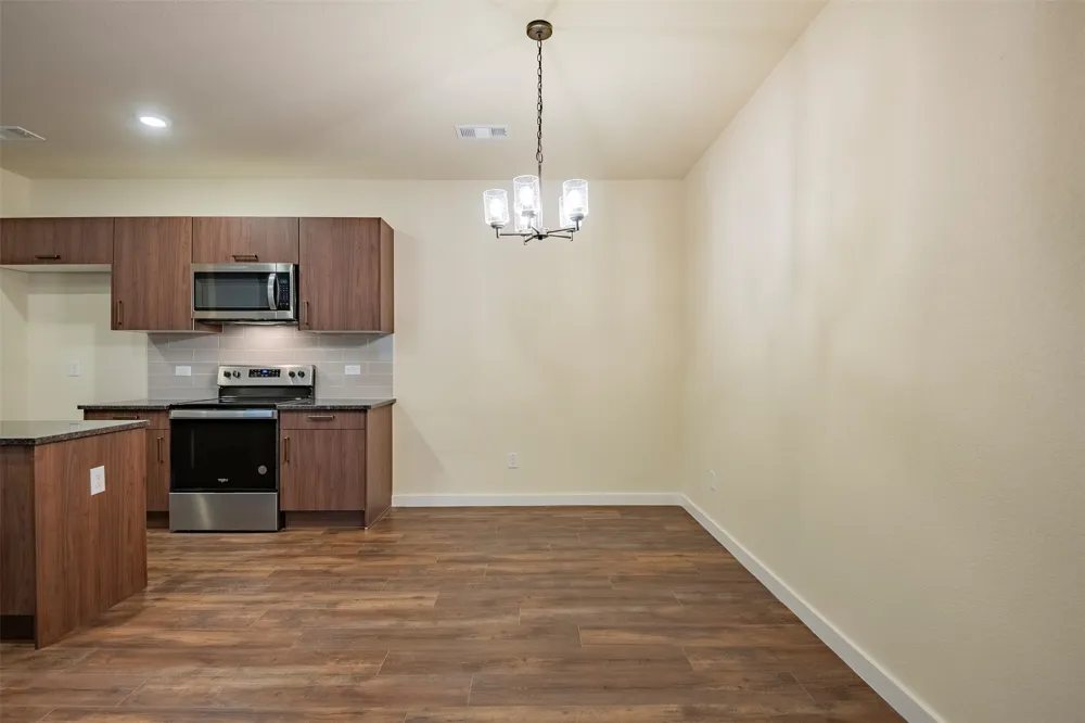 656 Wheatfield Drive Venus, TX 76084