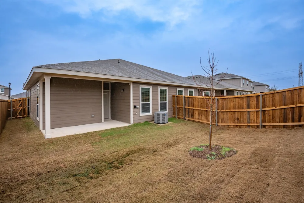 656 Wheatfield Drive Venus, TX 76084