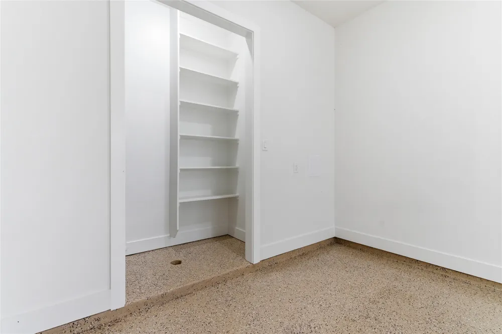 200 Dover Drive #1 or 2 West Tawakoni, TX 75474