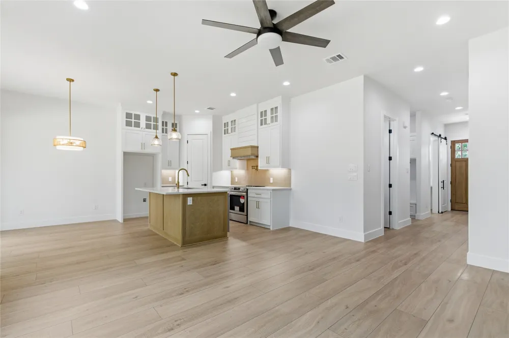200 Dover Drive #1 or 2 West Tawakoni, TX 75474