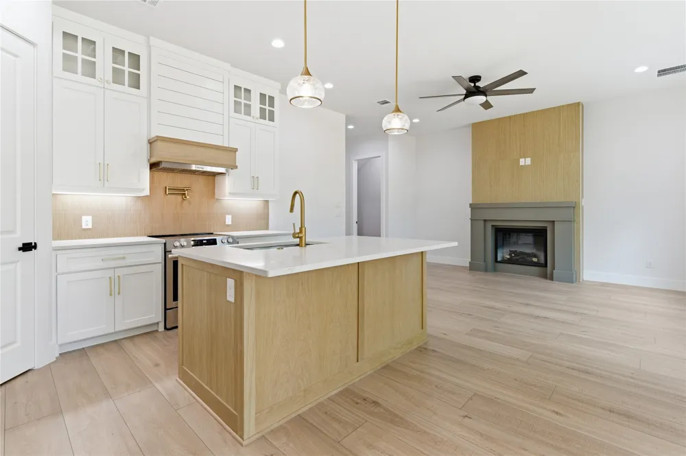 200 Dover Drive #1 or 2 West Tawakoni, TX 75474
