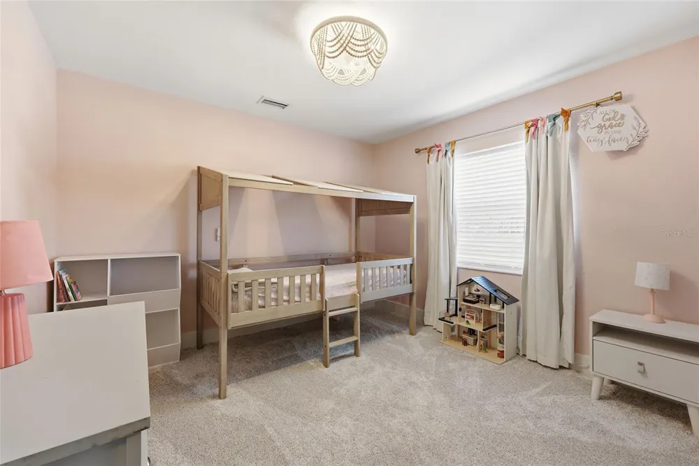 9115 NW 170TH STREET Alachua, FL 32615