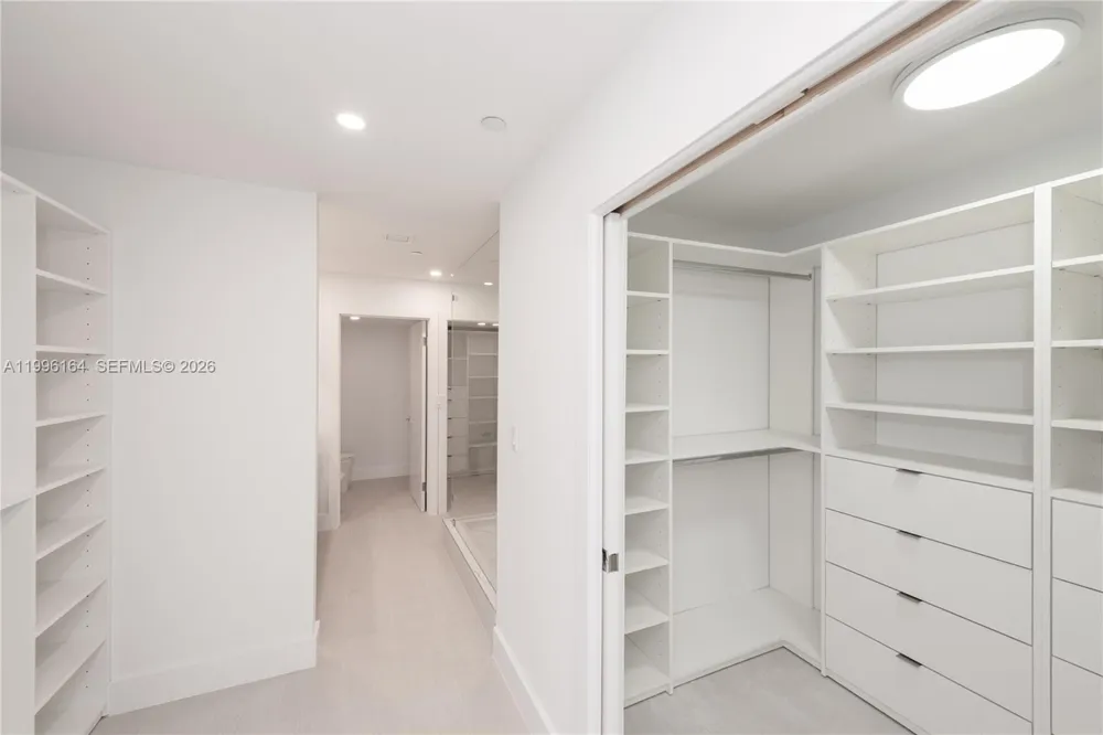 151 Crandon Blvd #241 Key Biscayne, FL 33149