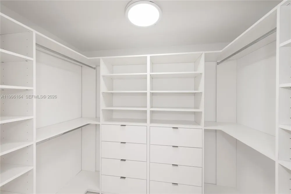 151 Crandon Blvd #241 Key Biscayne, FL 33149