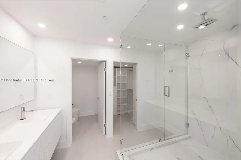 151 Crandon Blvd #241 Key Biscayne, FL 33149