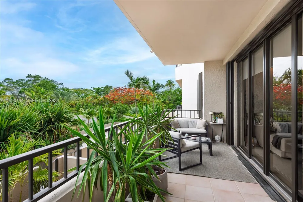 151 Crandon Blvd #241 Key Biscayne, FL 33149