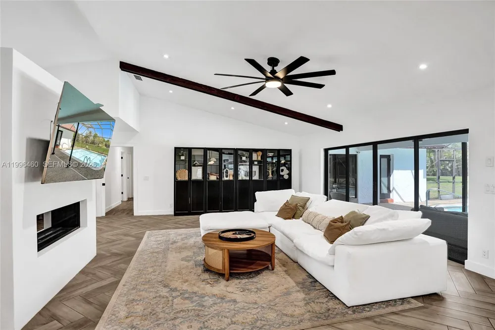18428 S 102nd Way S Boca Raton, FL 33498
