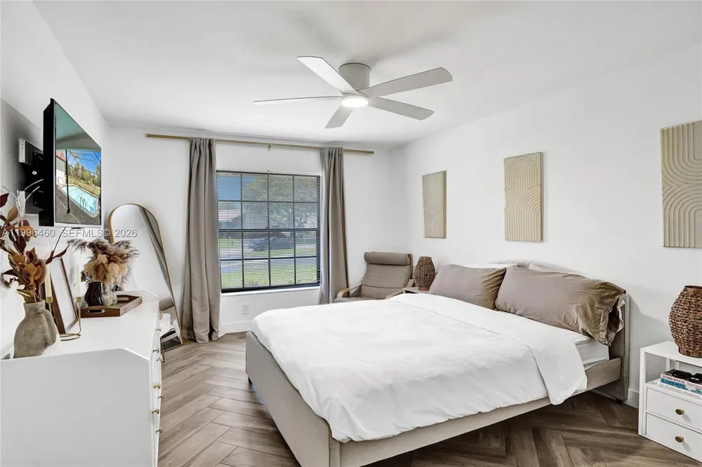 18428 S 102nd Way S Boca Raton, FL 33498