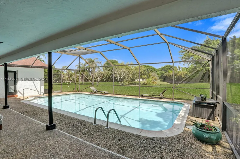 18428 S 102nd Way S Boca Raton, FL 33498