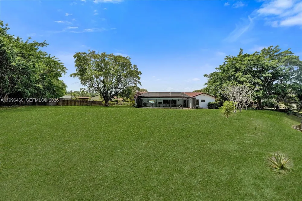 18428 S 102nd Way S Boca Raton, FL 33498