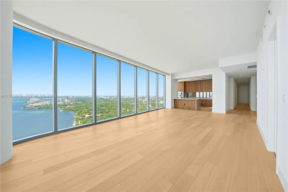 175 SE 25th Road #3102 Miami, FL 33129
