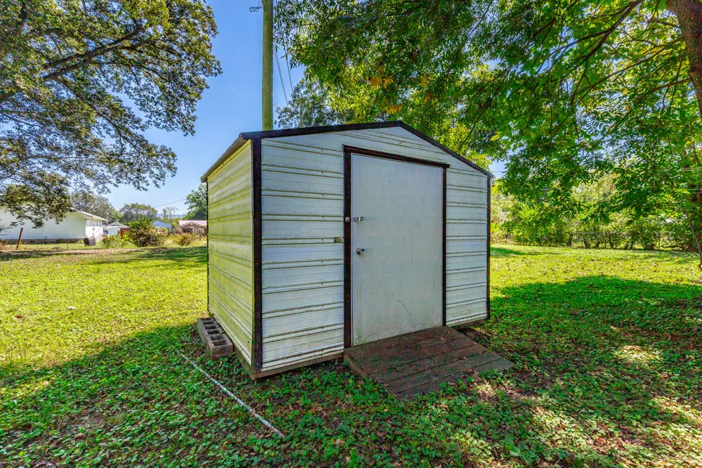 1807 Hamilton Avenue South Pittsburg, TN 37380