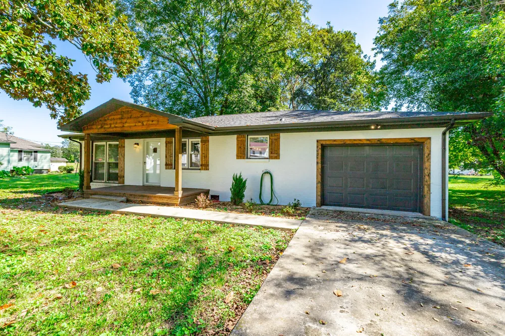 1807 Hamilton Avenue South Pittsburg, TN 37380