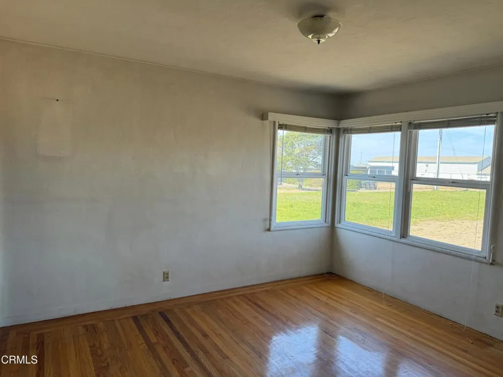 327 S Franklin Street Fort Bragg, CA 95437
