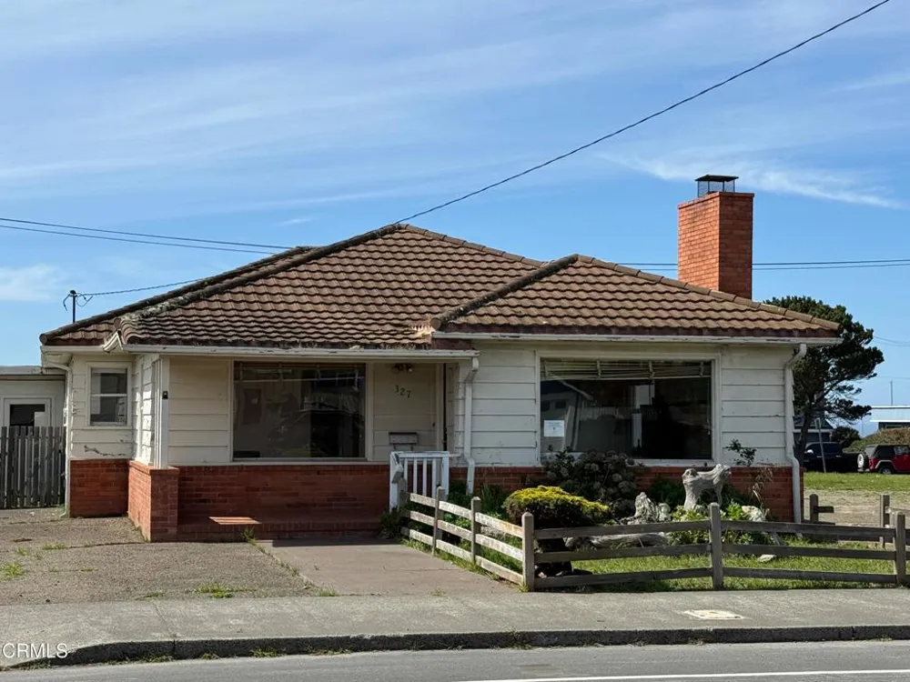 327 S Franklin Street Fort Bragg, CA 95437