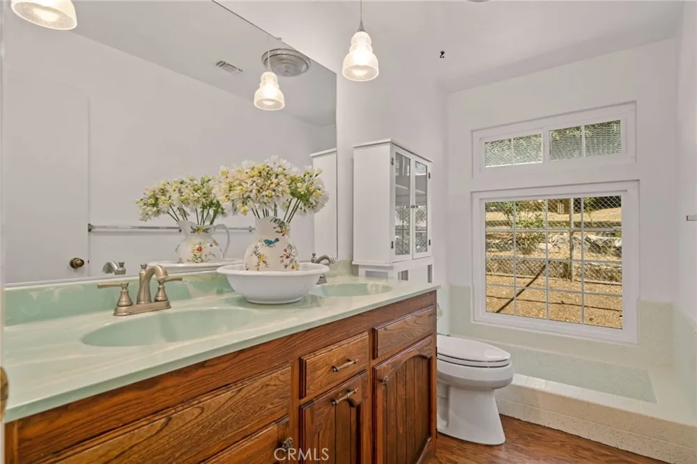 39804 Pine Bench Yucaipa, CA 92399