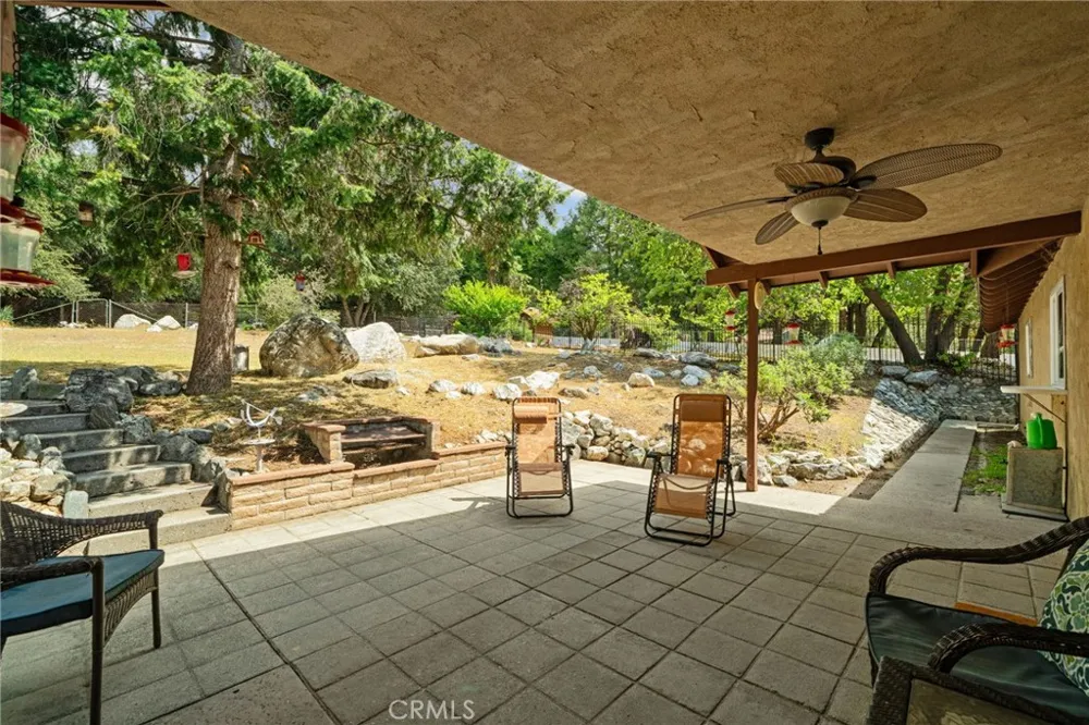 39804 Pine Bench Yucaipa, CA 92399