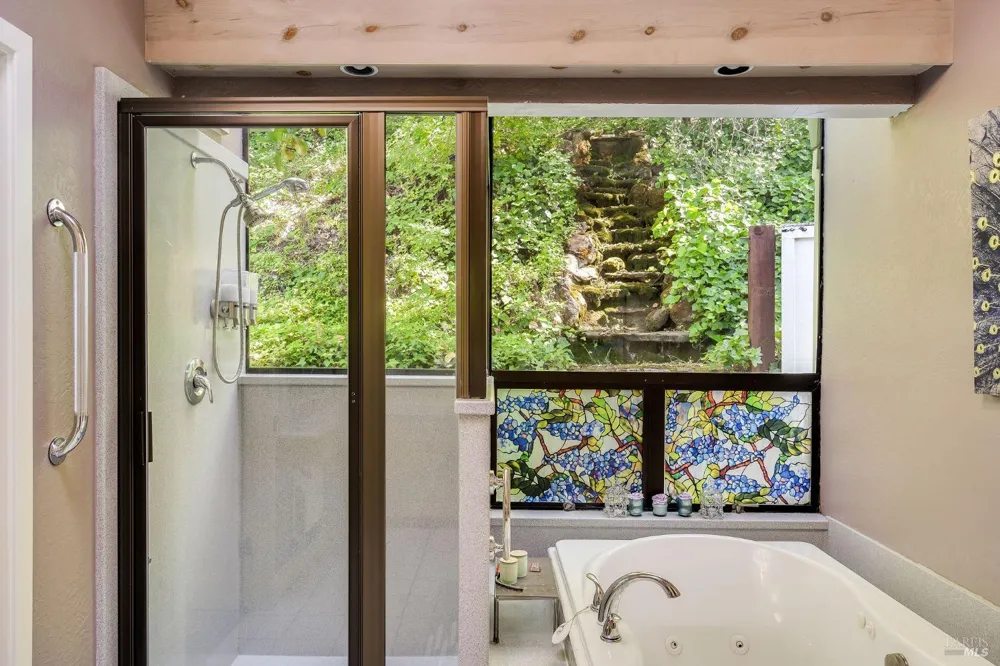 3037 Foothill Boulevard Calistoga, CA 94515