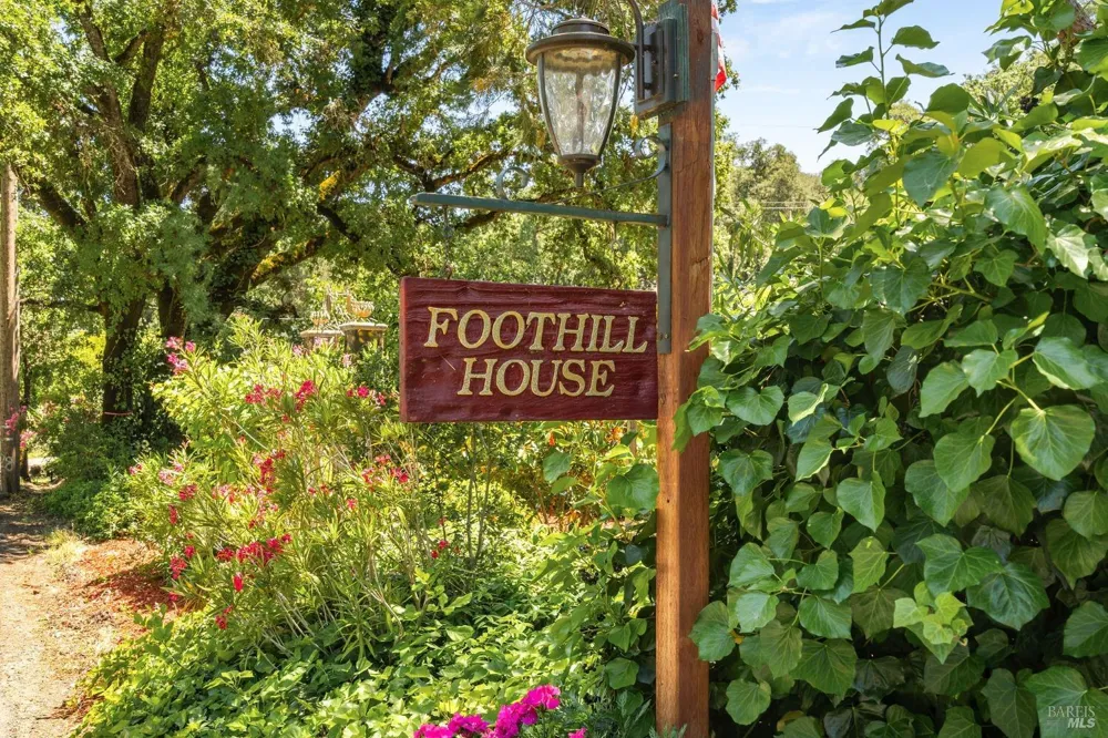 3037 Foothill Boulevard Calistoga, CA 94515