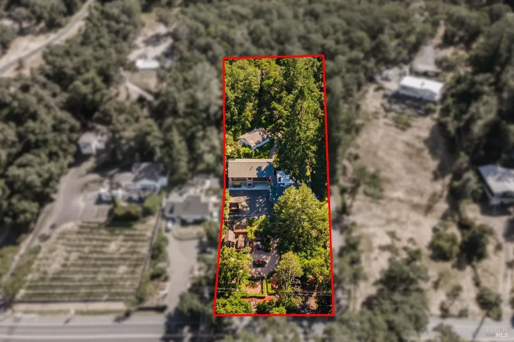 3037 Foothill Boulevard Calistoga, CA 94515