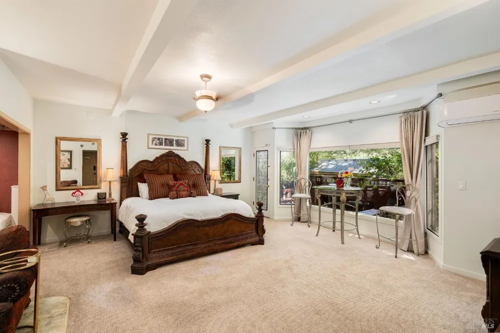 3037 Foothill Boulevard Calistoga, CA 94515