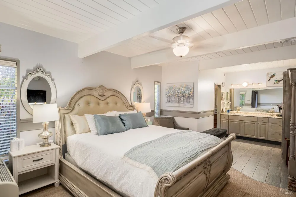 3037 Foothill Boulevard Calistoga, CA 94515