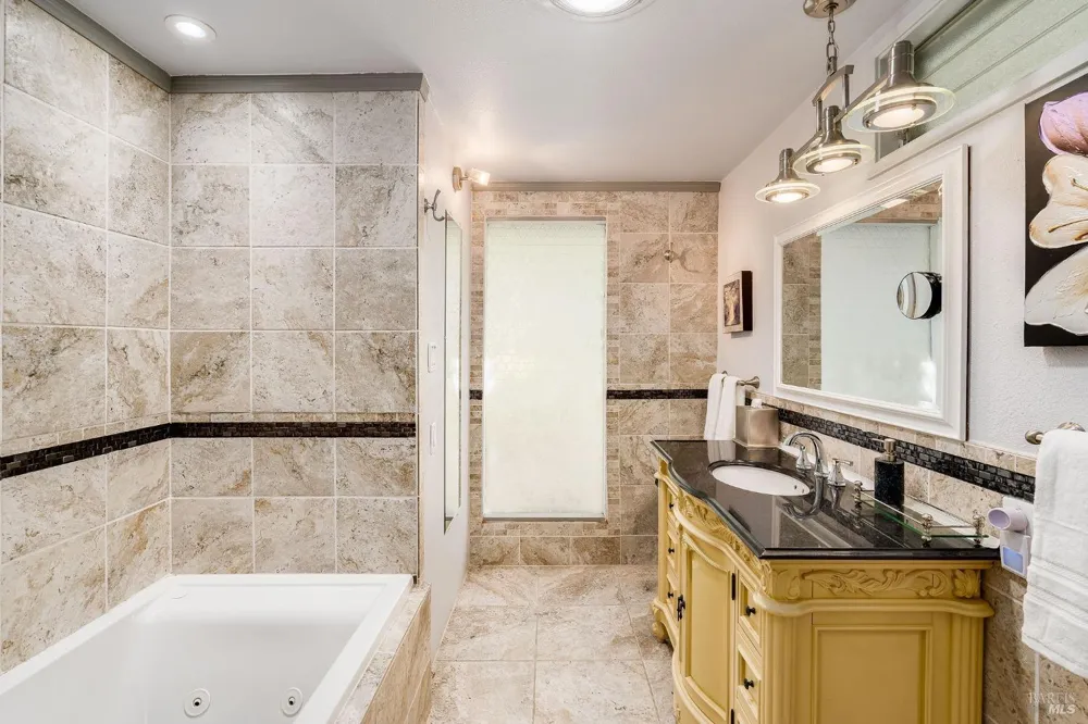 3037 Foothill Boulevard Calistoga, CA 94515
