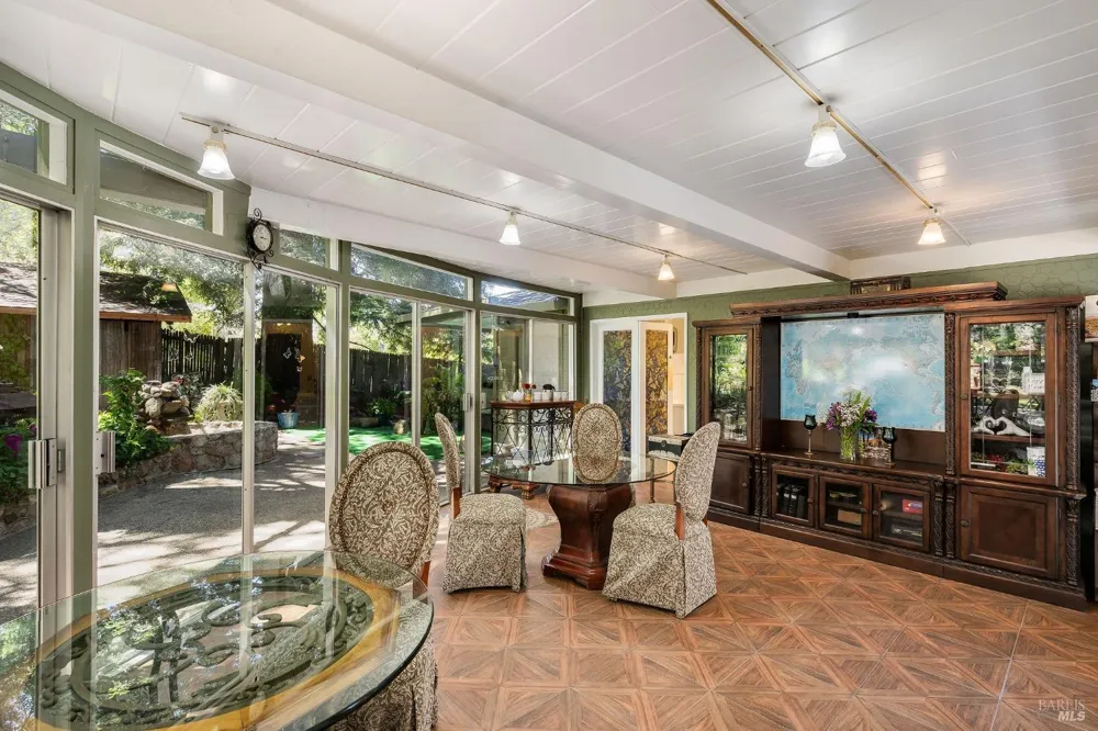 3037 Foothill Boulevard Calistoga, CA 94515
