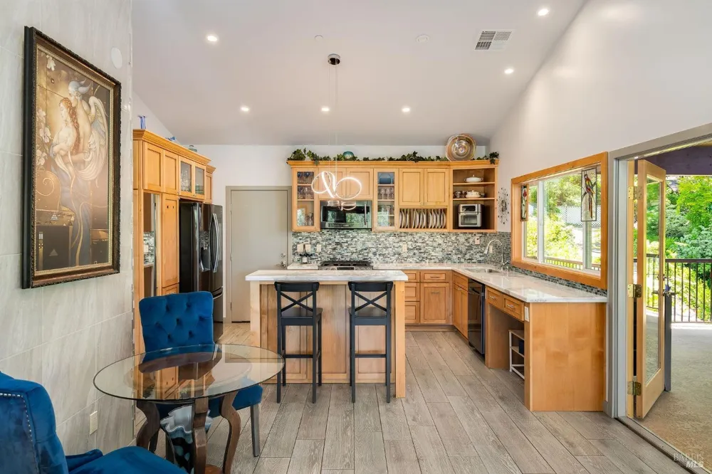 3037 Foothill Boulevard Calistoga, CA 94515