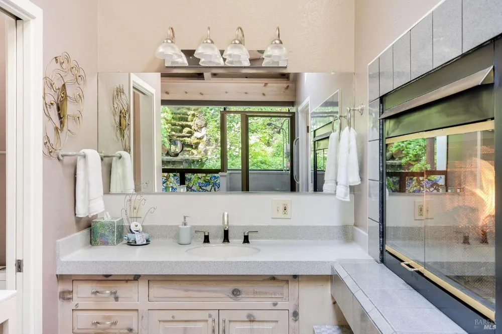 3037 Foothill Boulevard Calistoga, CA 94515