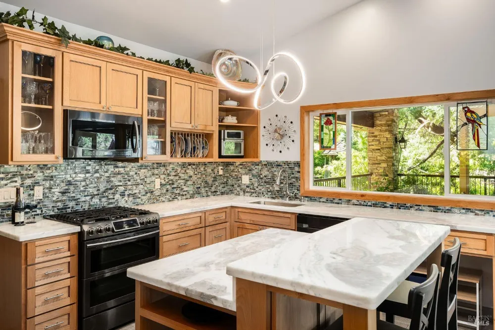 3037 Foothill Boulevard Calistoga, CA 94515