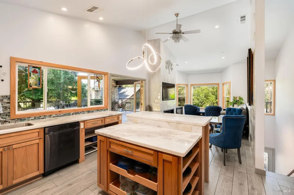 3037 Foothill Boulevard Calistoga, CA 94515