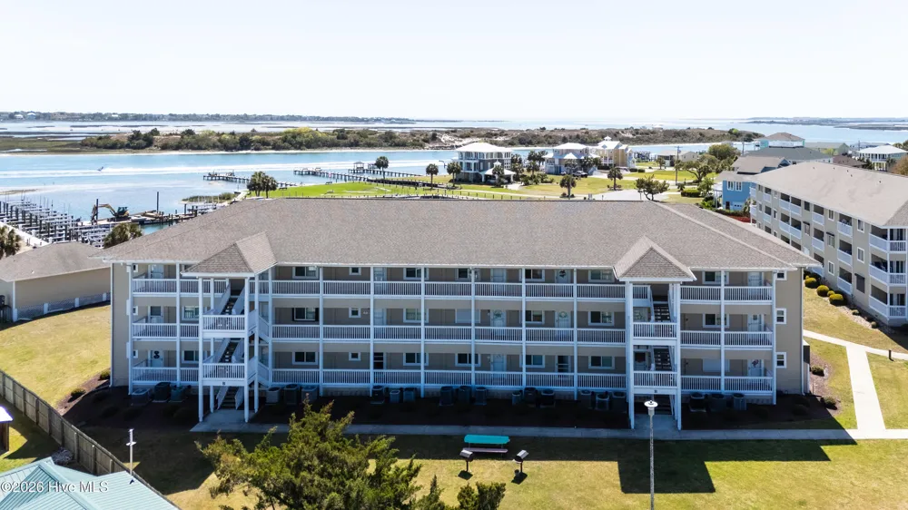650 Cedar Point Boulevard #B14 Cedar Point, NC 28584