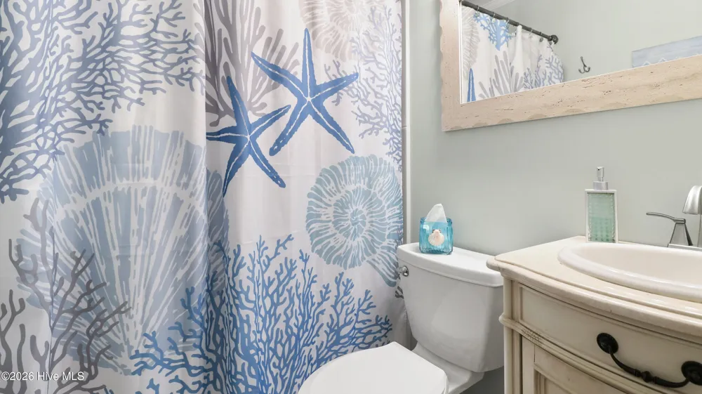 650 Cedar Point Boulevard #B14 Cedar Point, NC 28584