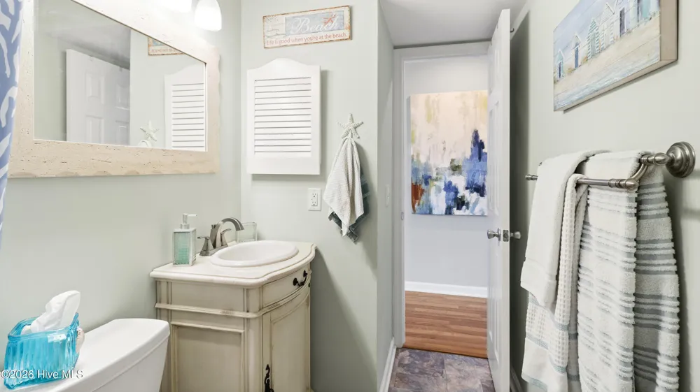 650 Cedar Point Boulevard #B14 Cedar Point, NC 28584