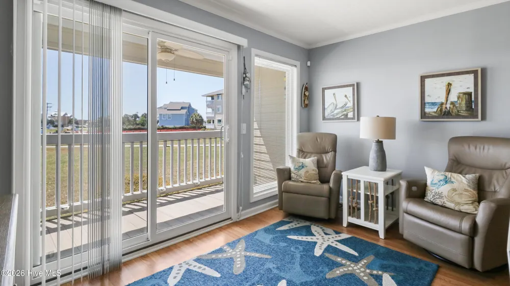 650 Cedar Point Boulevard #B14 Cedar Point, NC 28584