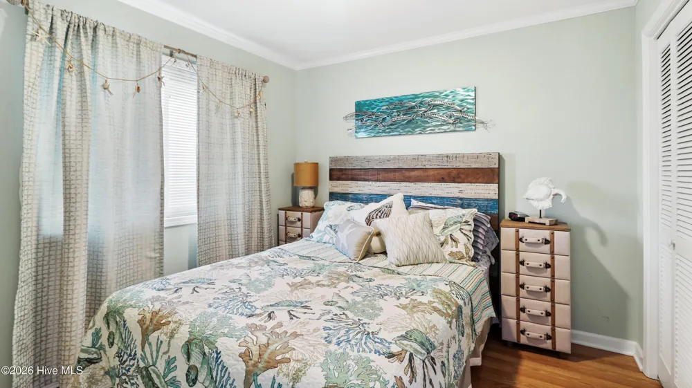 650 Cedar Point Boulevard #B14 Cedar Point, NC 28584