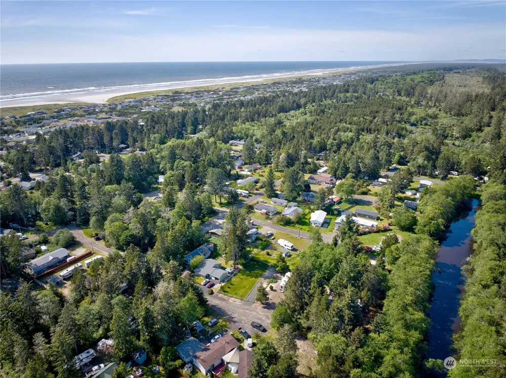1413 321st Place Ocean Park, WA 98640