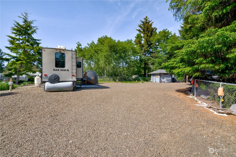 1413 321st Place Ocean Park, WA 98640