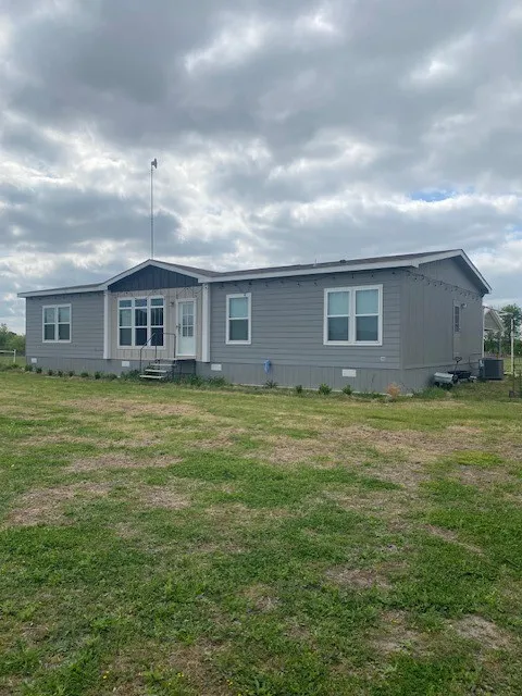 430 COUNTY  ROAD 152 Riesel, TX 76682