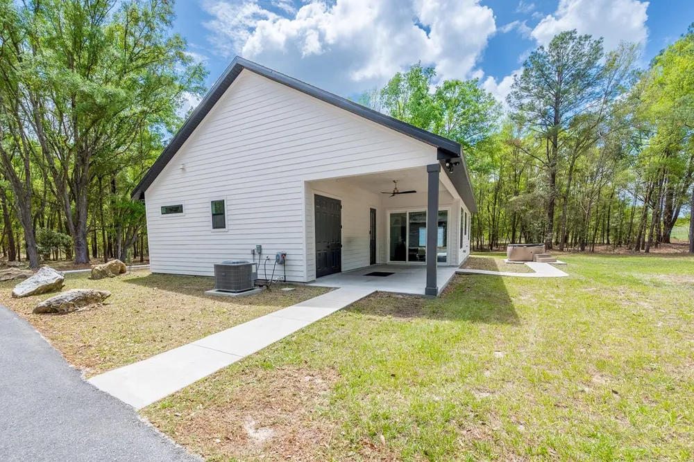 456 SW BRADENTON WAY Fort White, FL 32038
