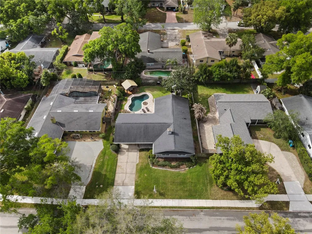 2130 DELORAINE TRAIL Maitland, FL 32751