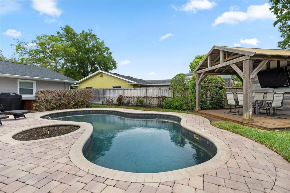 2130 DELORAINE TRAIL Maitland, FL 32751